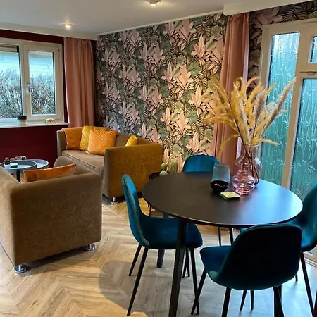 Sfeervolle Chalet Op De Veluwe In Vakantiepark *