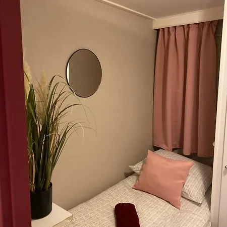 Sfeervolle Chalet Op De Veluwe In Vakantiepark *