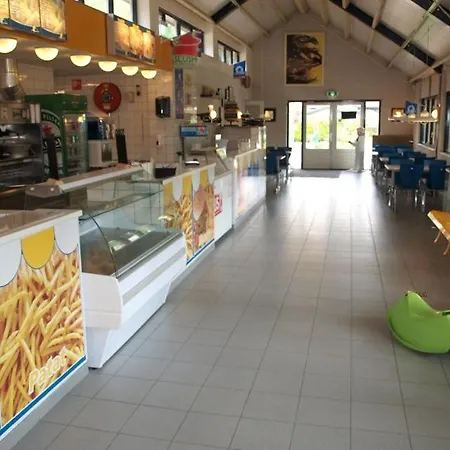Sfeervolle Chalet Op De Veluwe In Vakantiepark Hoenderloo