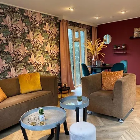Sfeervolle Chalet Op De Veluwe In Vakantiepark